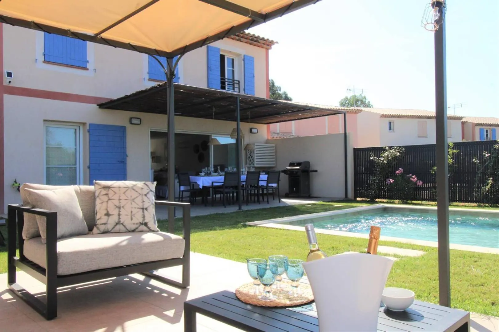 Gridelaide 24 - A Grimaud Dans Le Golfe De St Tropez - Villa Avec Piscine Privative A Proximite De La Plage Francja